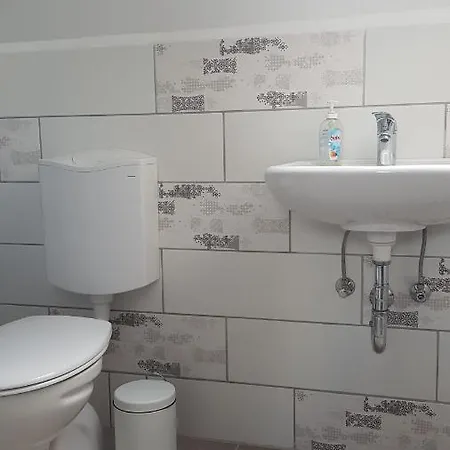 Rozsaszin Haz Feriehus *